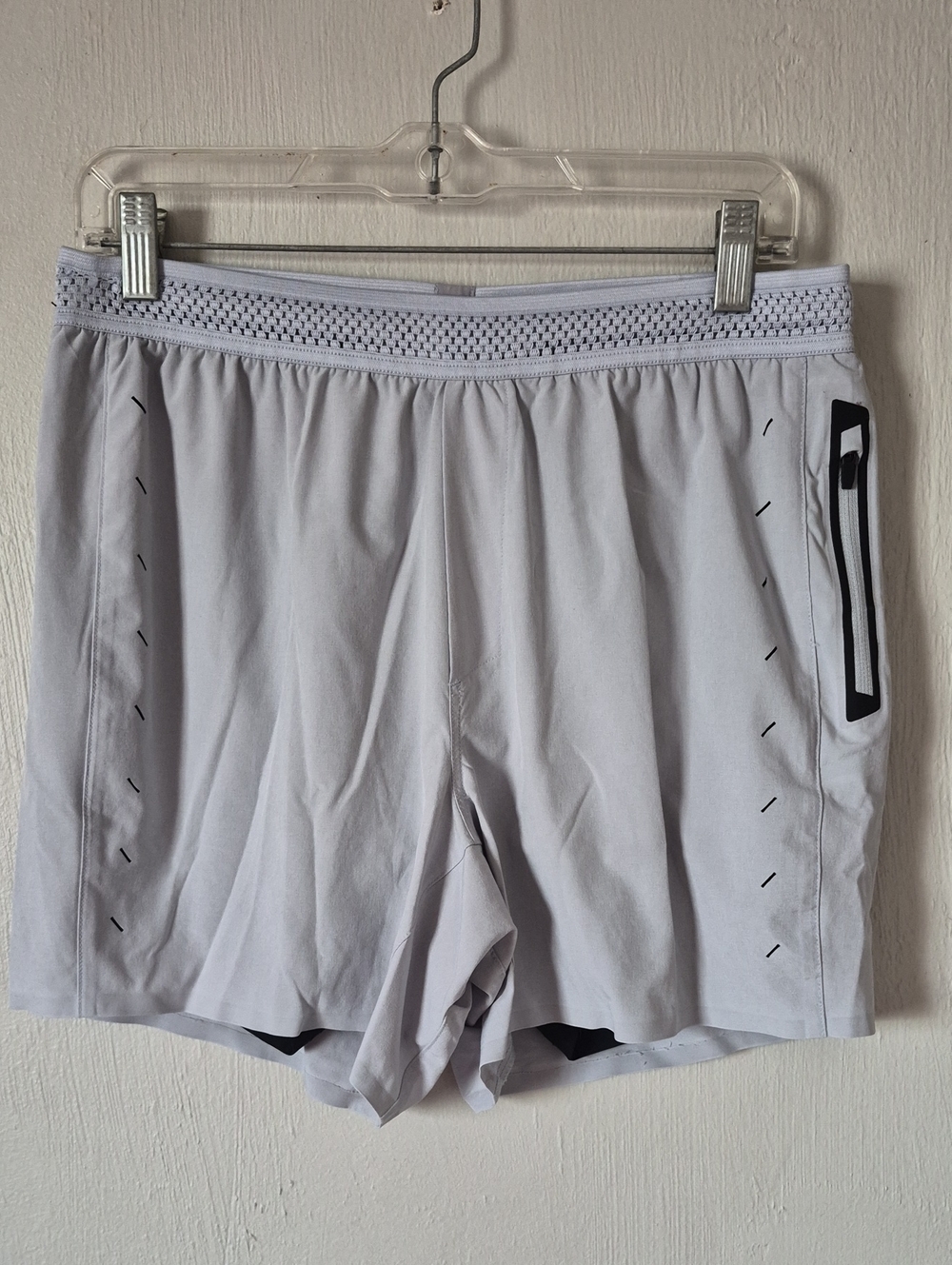 Mens Ten Thousanf Session Shorts Size Medium 5in